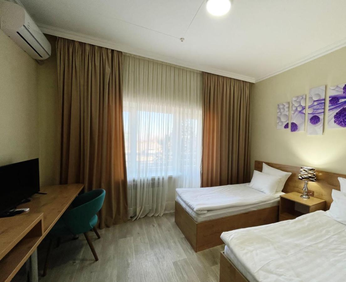 Aktau Airport Hotel Exterior photo